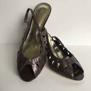 BCBG PARIS - Brown Slingback Pumps